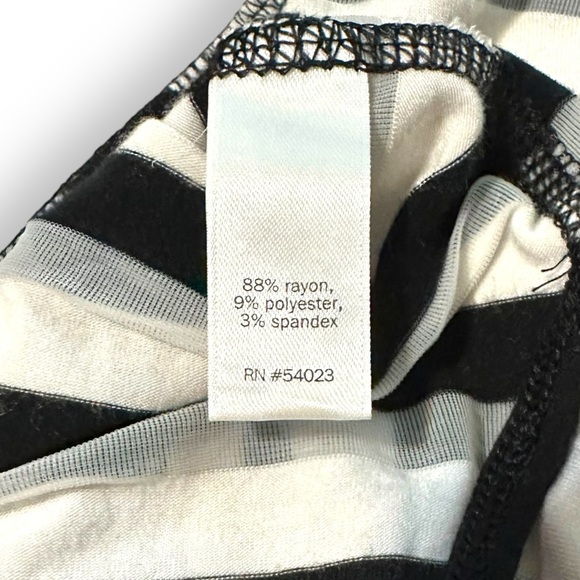 DEREK LAM | 10C Athleta Mesh Striped Raglan Tee Black White Short Sleeve Small - Picture 8 of 8